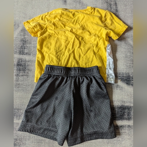 Paw Patrol Nike Outfit Set - Picture 2 of 4